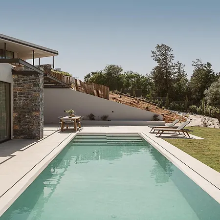 Eleven Sundays Retreat Escape By Etouri Villa *