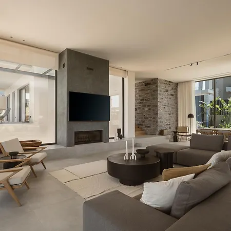 Villa Eleven Sundays Retreat Escape By Etouri *